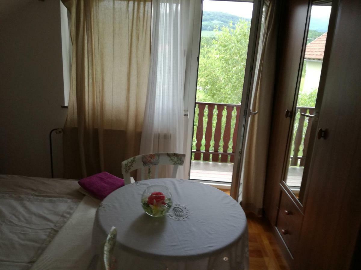 Apartman Jasmin Apartment Čatrnja Екстериор снимка