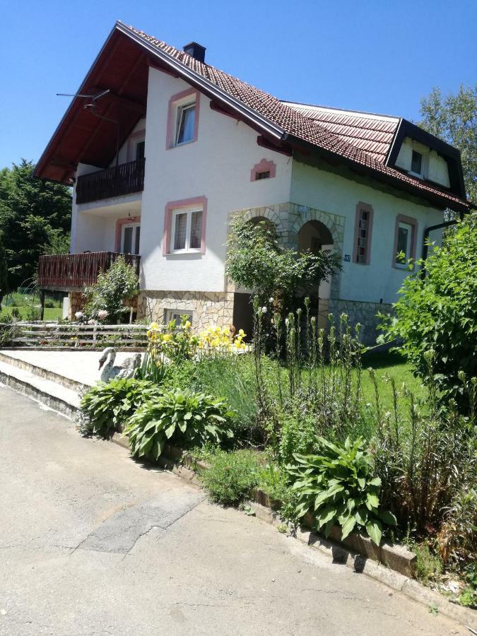 Apartman Jasmin Apartment Čatrnja Екстериор снимка